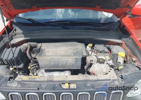 2015 Jeep Renegade Latitude from USA, damaged, VIN ZACCJBBTXFPC15417